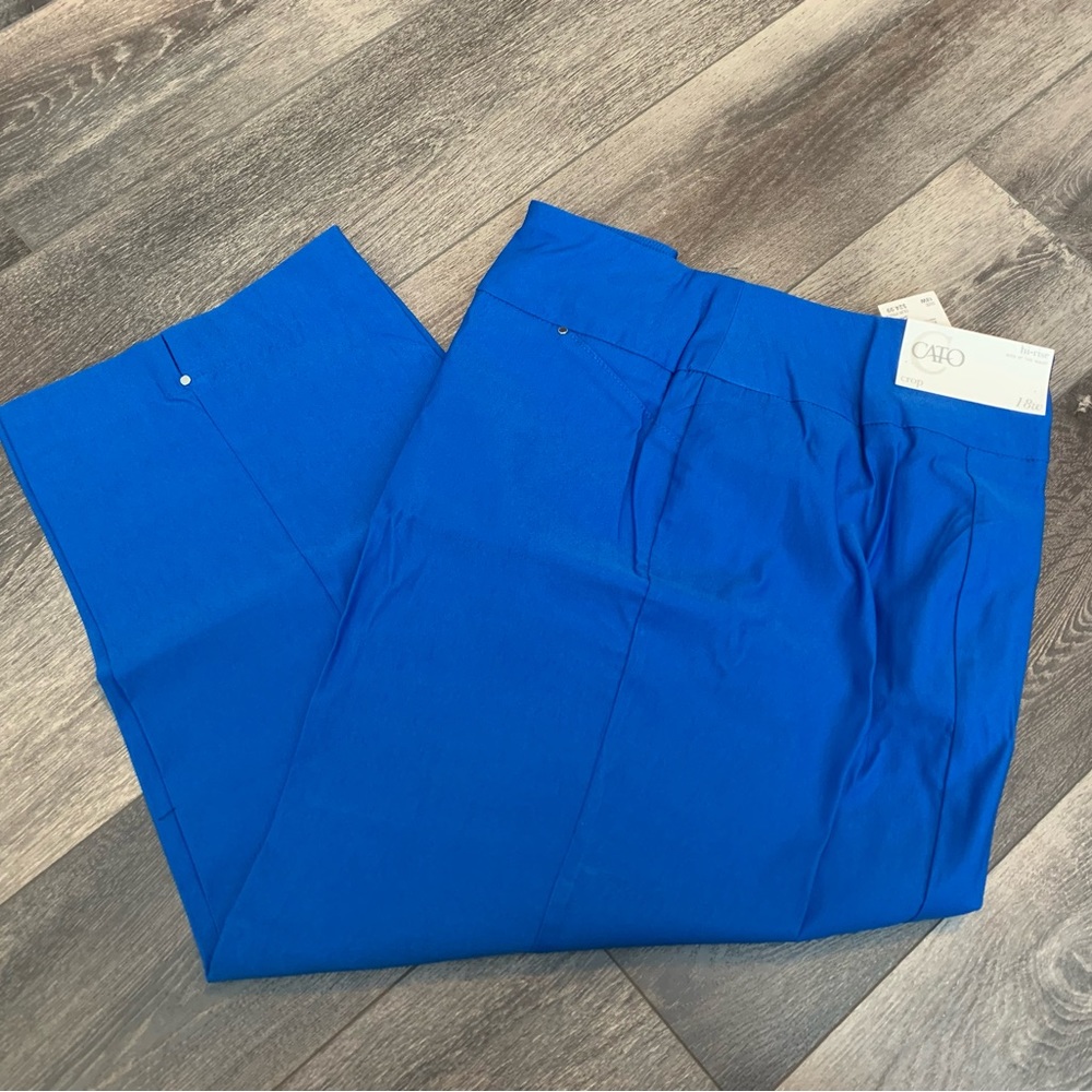 Cato Hi-rise crop pants